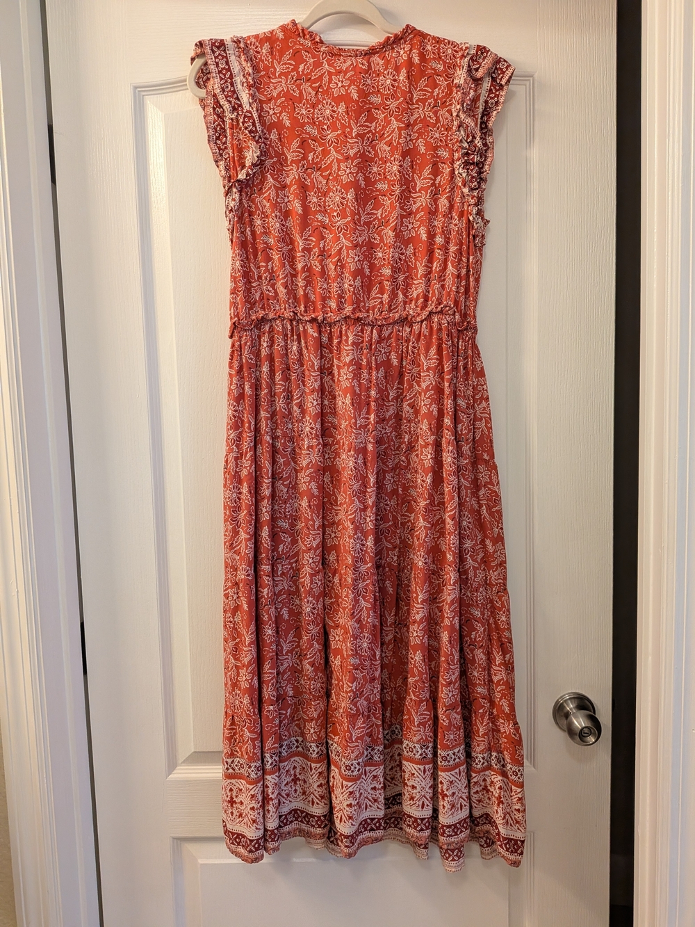 beachlunchlounge Coral Floral Ruffle-Sleeve Midi Dress - Picture 3 of 3